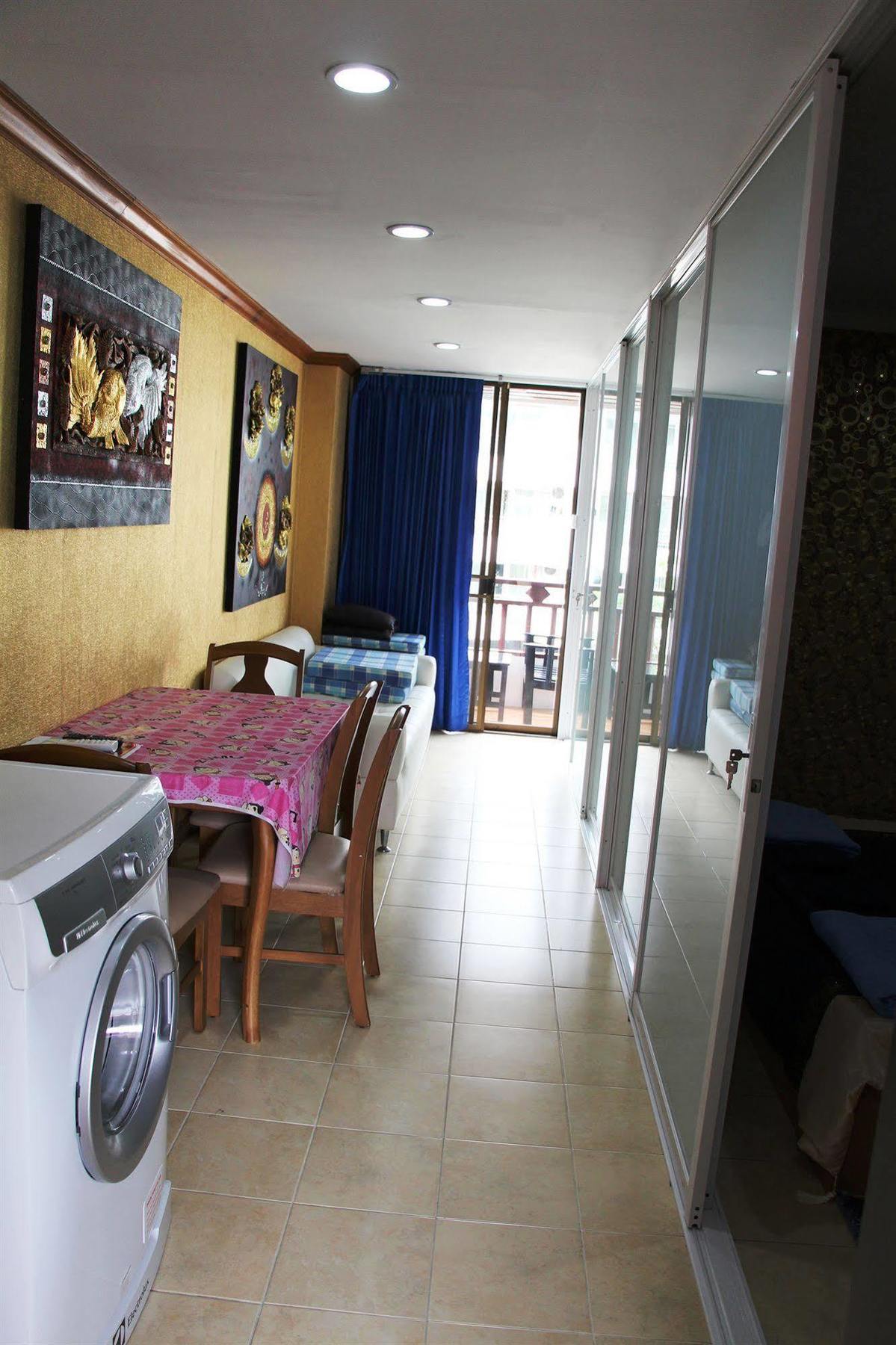 Jomtien Good Luck Apartment Exterior photo