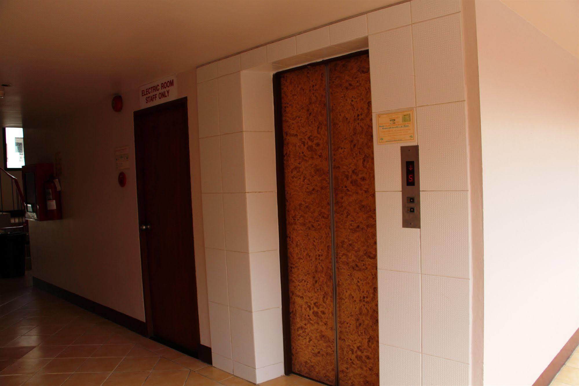 Jomtien Good Luck Apartment Exterior photo